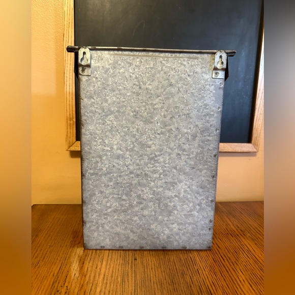 Decorative Galvanized Mail Box / Wedding Gift Box - Picture 7 of 7